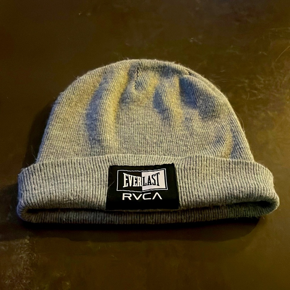 Everlast x RVCA beanie hat